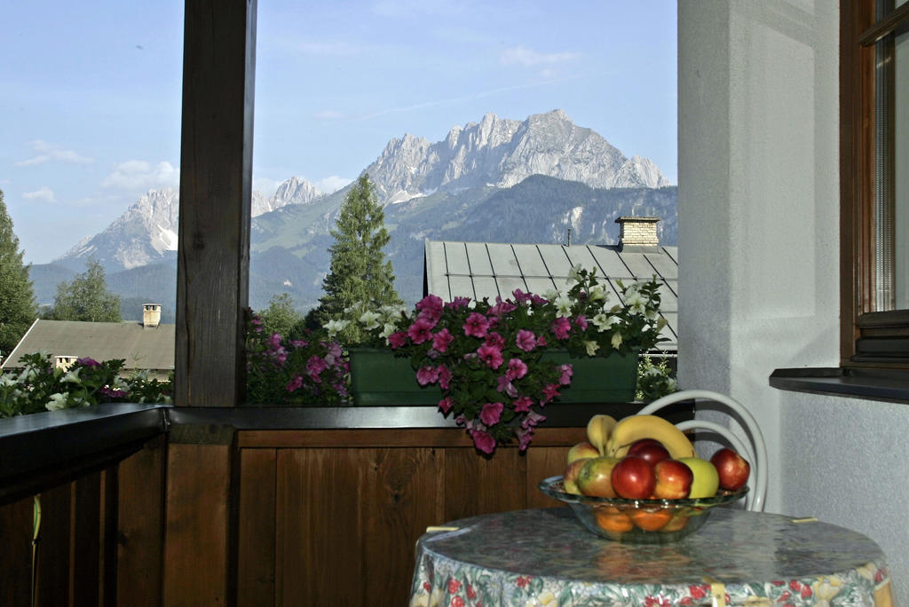 Hotel Sonne Sankt Johann in Tirol Room photo